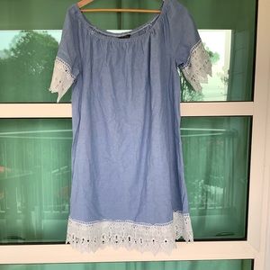 Chambray and lace dress 1X   L1‎